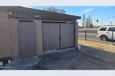 6713 N 27th Avenue, Phoenix, AZ 85017 - Photo 9
