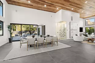 5156 N 45th Pl, Phoenix, AZ 85018 - Photo 27