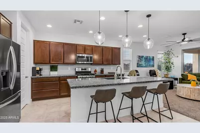 16159 S 177th Drive, Goodyear, AZ 85338 - Photo 5