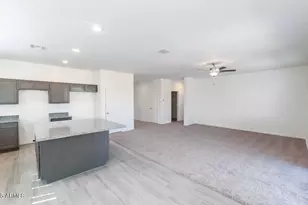 18783 N Avelino Dr, Maricopa, AZ 85138 - Photo 9