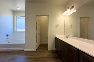 18803 N Avelino Dr, Maricopa, AZ 85138 - Photo 19