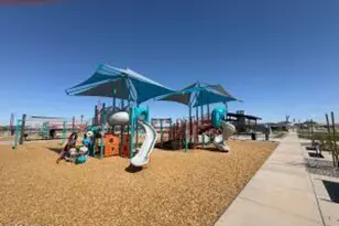 18803 N Avelino Dr, Maricopa, AZ 85138 - Photo 11