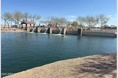 36805 W San Clemente Street, Maricopa, AZ 85138 - Photo 17