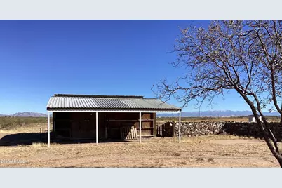 7522 S Bear Track Trail, Willcox, AZ 85643 - Photo 3