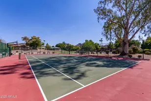 2909 E Las Rocas Dr, Phoenix, AZ 85028 - Photo 37