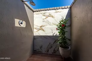 2909 E Las Rocas Dr, Phoenix, AZ 85028 - Photo 21