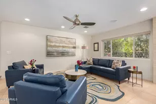 2909 E Las Rocas Dr, Phoenix, AZ 85028 - Photo 9