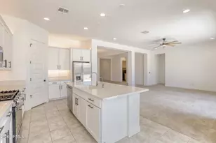 8723 W Vista Ave, Glendale, AZ 85305 - Photo 23