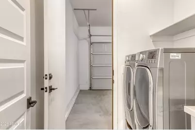 8723 W Vista Avenue, Glendale, AZ 85305 - Photo 49