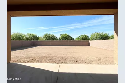 8723 W Vista Avenue, Glendale, AZ 85305 - Photo 7