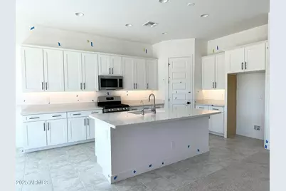 8723 W Vista Avenue, Glendale, AZ 85305 - Photo 5