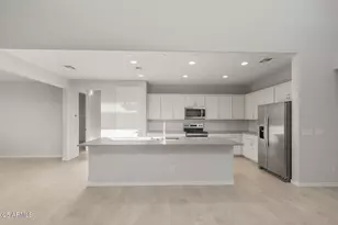 42970 W Palo Abeto Dr, Maricopa, AZ 85138 - Photo 9