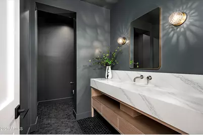 10220 N 66th Street, Paradise Valley, AZ 85253 - Photo 23