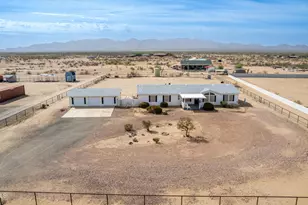 23851 W Tether Trail, Wittmann, AZ 85361 - Photo 1