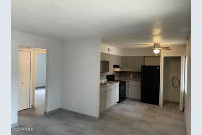 1222 E Mountain View Road #114, 208, 214, Phoenix, AZ 85020 - Photo 3