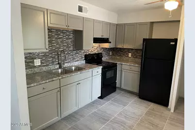 1222 E Mountain View Road #112,114, Phoenix, AZ 85020 - Photo 1