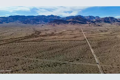 0 W Wingate Dr. Lot A (7.5 Acres) -- #7, Golden Valley, AZ 86413 - Photo 3