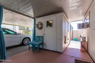 10401 N Cave Creek Rd, Phoenix, AZ 85020 - Photo 17