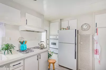 10401 N Cave Creek Road #152, Phoenix, AZ 85020 - Photo 11