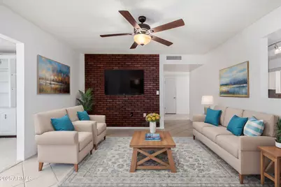 10816 W Venturi Drive, Sun City, AZ 85351 - Photo 17