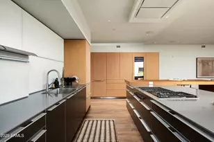 5000 N Camelback Ridge Rd, Scottsdale, AZ 85251 - Photo 47