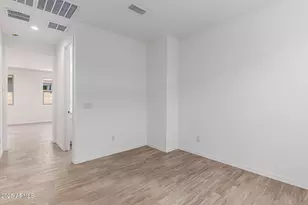 5401 W Las Palmaritas Dr, Glendale, AZ 85302 - Photo 21