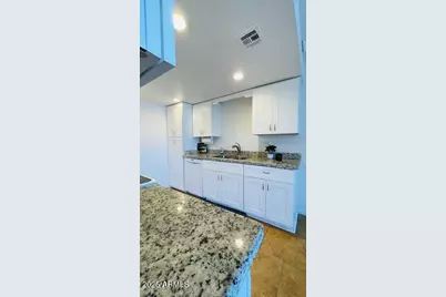 3810 N Maryvale Parkway #1068, Phoenix, AZ 85031 - Photo 1