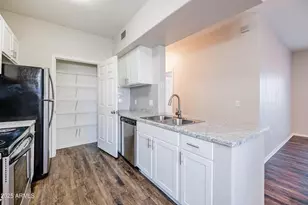 17374 N 89th Ave, Peoria, AZ 85382 - Photo 3