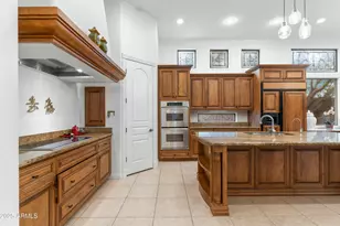 9869 E Davenport Dr, Scottsdale, AZ 85260 - Photo 21