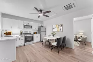 2425 E Harvard St, Phoenix, AZ 85008 - Photo 35