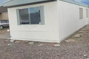 1402 S 76th Pl, Mesa, AZ 85209 - Photo 1