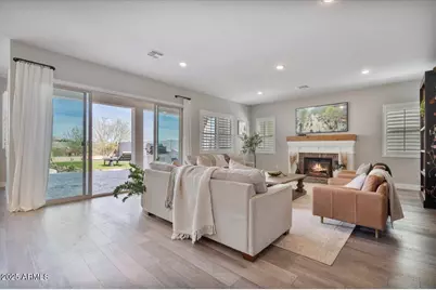 21186 W Hillcrest Boulevard, Buckeye, AZ 85396 - Photo 11