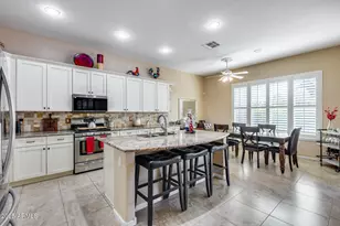 2571 E Balsam Ct, Chandler, AZ 85286 - Photo 9