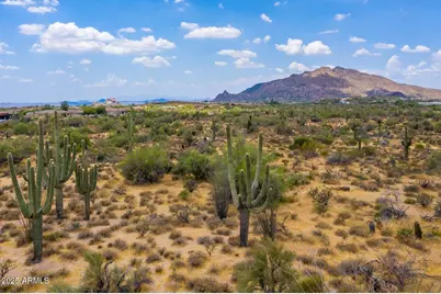 36259 E Sweet Carol Lane, Carefree, AZ 85377 - Photo 17