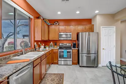 41012 N Noble Hawk Way, Anthem, AZ 85086 - Photo 3