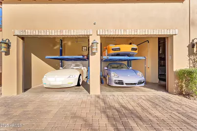 10935 E Grandview Way, Scottsdale, AZ 85255 - Photo 17