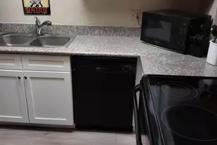 8649 E Royal Palm Rd, Scottsdale, AZ 85258 - Photo 9