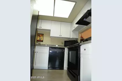 8649 E Royal Palm Road #213, Scottsdale, AZ 85258 - Photo 9