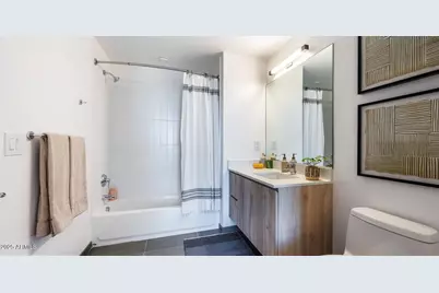 817 N 6th Street #B2, Phoenix, AZ 85004 - Photo 11