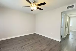 10562 W Campana Dr, Sun City, AZ 85351 - Photo 15