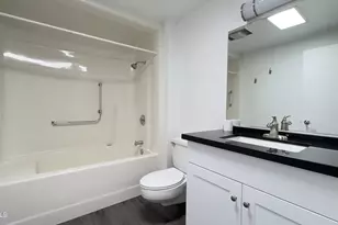 10562 W Campana Dr, Sun City, AZ 85351 - Photo 21