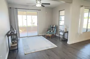 10562 W Campana Dr, Sun City, AZ 85351 - Photo 9