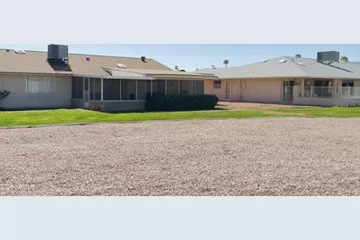 10562 W Campana Drive, Sun City, AZ 85351 - Photo 23
