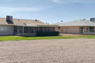 10562 W Campana Dr, Sun City, AZ 85351 - Photo 27