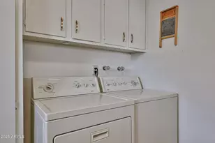 13410 N Cedar Dr, Sun City, AZ 85351 - Photo 27