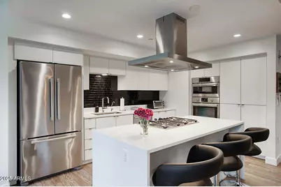 200 W Portland #324, Phoenix, AZ 85003 - Photo 1