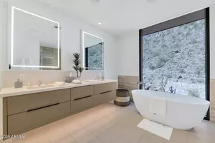 5000 N Camelback Ridge Rd, Scottsdale, AZ 85251 - Photo 17