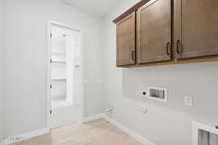 6859 N 190th Dr, Waddell, AZ 85355 - Photo 19