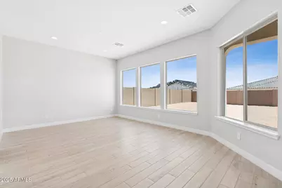 6859 N 190th Drive, Waddell, AZ 85355 - Photo 9