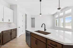 6859 N 190th Dr, Waddell, AZ 85355 - Photo 5